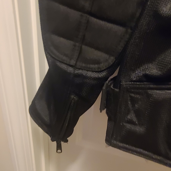 Harley-Davidson Men's Black and Orange Jacket - Picture 7 of 8